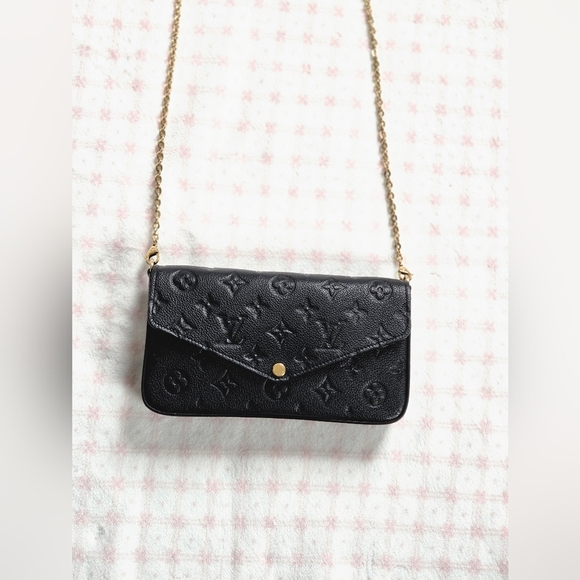 Louis Vuitton Félicie Pochette – Black Empreinte Leather, 100% Authentic - Picture 1 of 8
